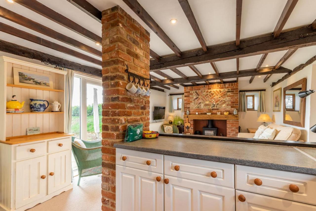 Host & Stay - Woodfalls Barn Burgh and Tuttington Zewnętrze zdjęcie